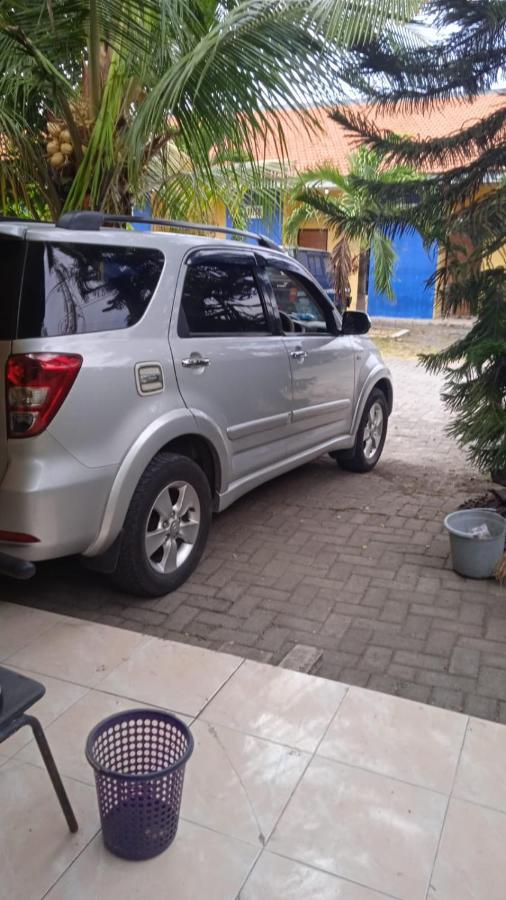 Kost Backpacker Hotel Sidoarjo Exterior foto